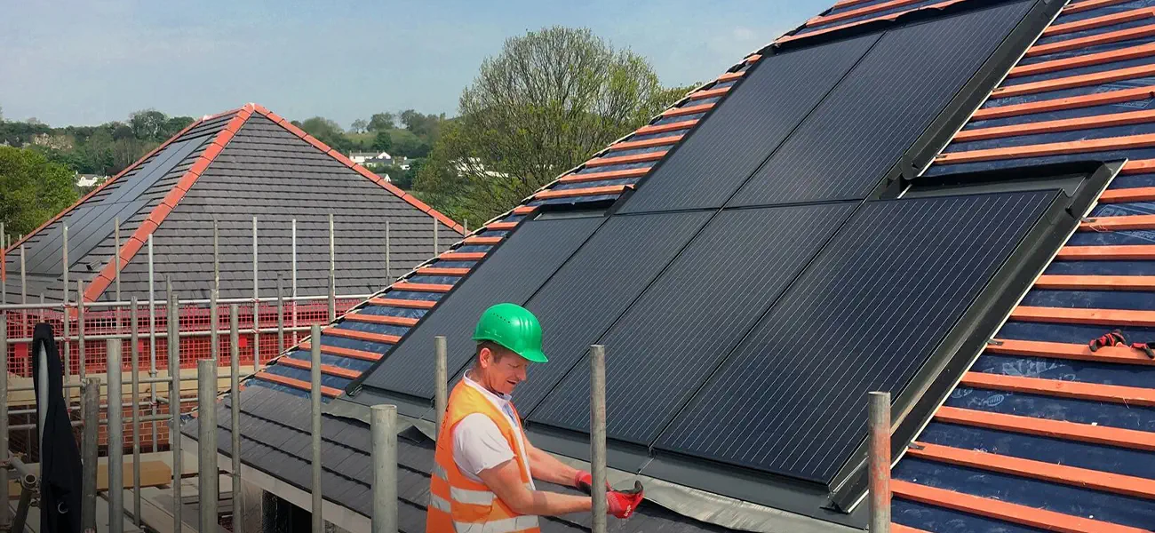 Top 10 Solar Panels Worth Buying in the UK